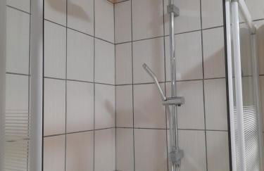 Studio Cosy 15 m2 au fond du jardin - Foto 8