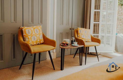 Unique Boathouse, detached free parking x4 cars - Foto 14