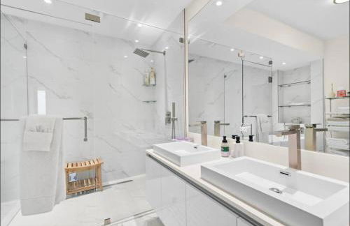 2BR 2BA Luxury Condo Beachfront at Wellness Resort Amrit - Foto 45