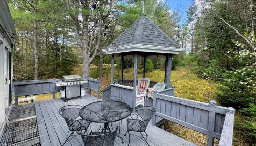 43TV peaceful retreat in the White Mountain fireplace fire pit large yard WiFi AC - Foto 5