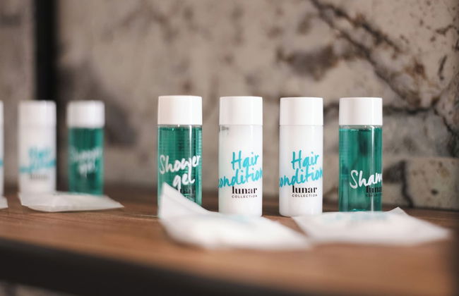 DISTRICT boutique - Photo 66