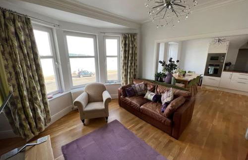 Fantastic 3 bedroom holiday home - Photo 1