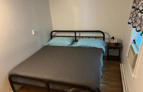 Downtown Beverly Apartment 8 Minutes to Salem and has King Beds - Photo 30