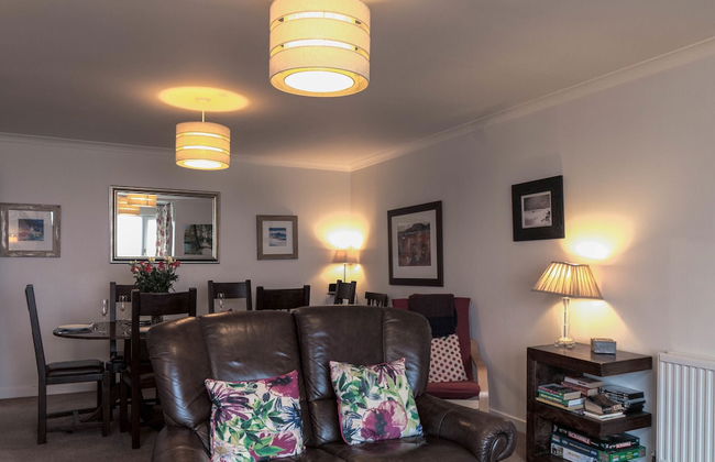 Beachview Holiday Flat 2 - Photo 9