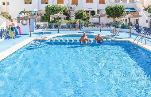 Awesome Apartment In Torrevieja - Foto 6