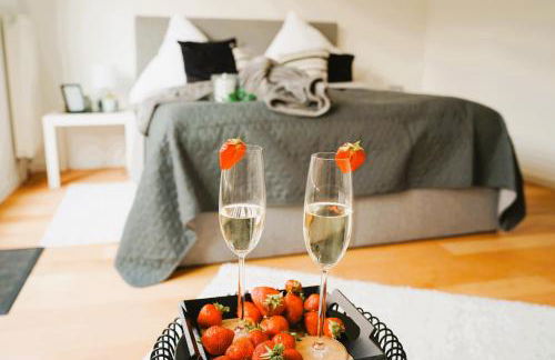 Penthouse am Dom- Altstadt in 200 m- 4 Dachterrassen, stilvoll und ruhig, 24-7-Self Check-in für bis zu 6 Personen - Foto 1