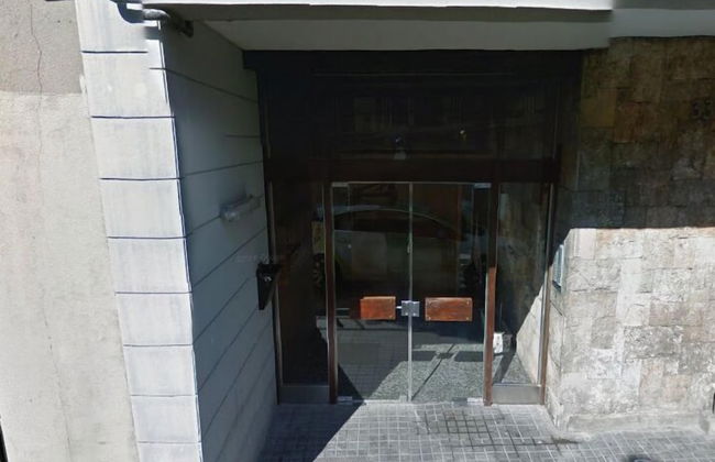 Comfortable 3BR Apartment Close to Placa Espana and Sants Station - Foto 32