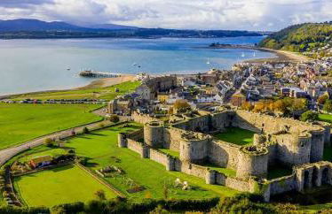 Modern Townhouse in the heart of Beaumaris - Foto 30