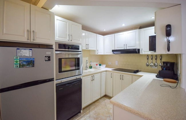 Modern 2-bed Apt Near Beach In St. Lawrence Gap 2 Bedroom Apts by Bluescape - Foto 24