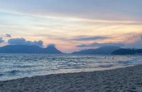 Casinha com área externa - Foto 4