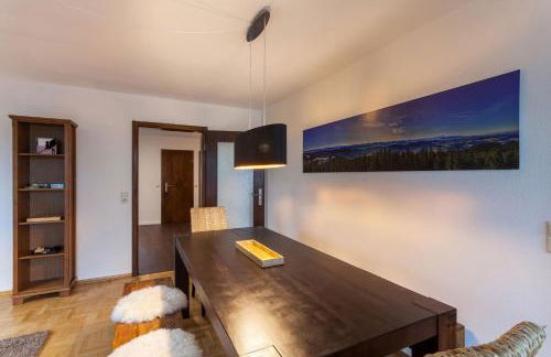 Top 98 qm Ferienwohnung im Allgäu, Balkon und Parkplatz - Foto 10
