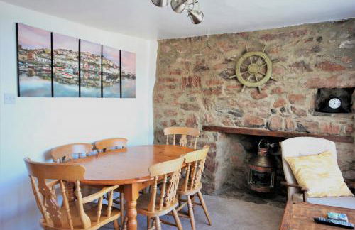 Mariners Cottage - Waters edge Fisherman's Cottage, Harbour & Sea Views & Free Dedicated Parking - Photo 32