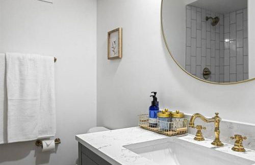 Boho Beauty Newly Remodeled 4BD 3 FULL BATH - Foto 31