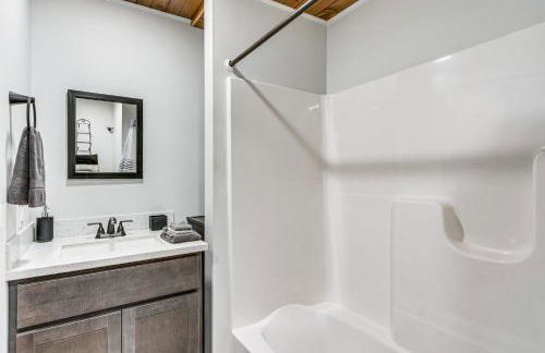 Chène Cottage Near Burr Oak Lake and Trailheads! - Foto 18