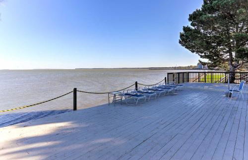 The Shores Condo with Beach Access Less Than 2 Mi to Dtwn! - Foto 23