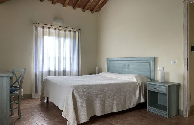 Farmhouse in Tuscany Near Anghiari - Photo 5