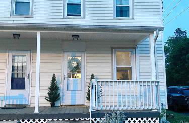 Lakefront on Main - Foto 34