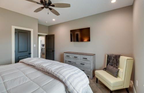 Chic Arkansas Retreat with Patio, Grill and Fire Pit! - Foto 18