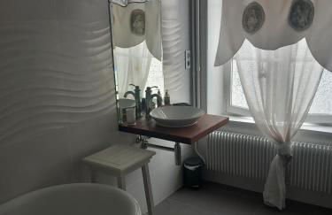 Les Volets Bleus - Foto 28