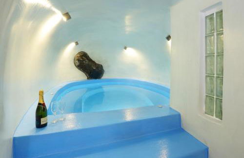 Church and Cave - Santorini Private Residences - Foto 1