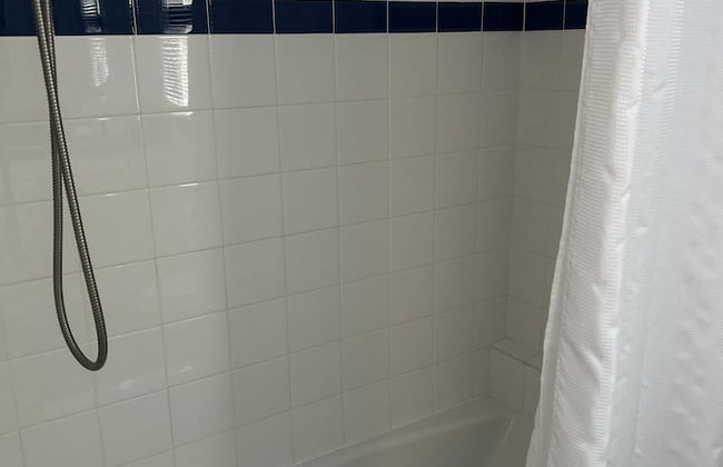 This Condo Is Located In One Of Islamorada's Most Prestigious Condo Complexes. 2 Bedroom Condo by RedAwning - Photo 21