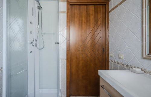 GuestHost - Sestu Lovely Apt W Balcony near Spiaggia Poetto! - Foto 19