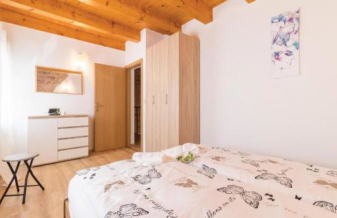 Two-Bedroom Holiday Home In Svetvincenat - Foto 24