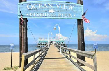 Minutes from the Beach! Navy Base and fishing pier! - Foto 28
