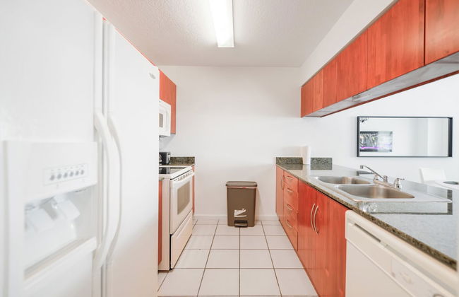 Sky High 31st Floor Condo W Parking - Foto 51