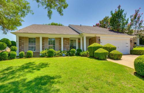 Lake-View Rowlett Escape with Fire Pit and Games! - Foto 36