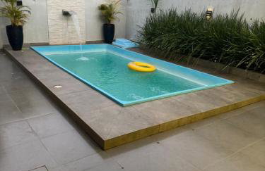 Casa da Maga com piscina no Jd Cataratas Foz - Foto 7