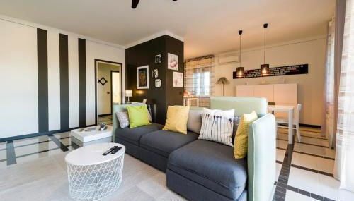 Villa Azdora - Foto 1