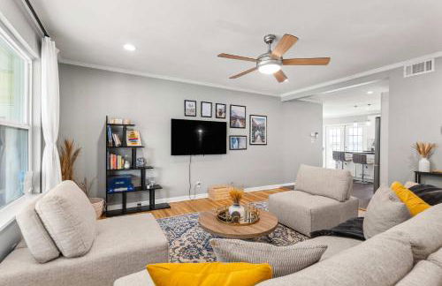 Historic Charmer Comfortable Walkable - Foto 1