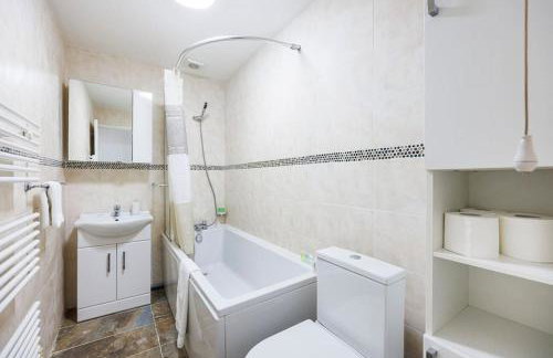 Lovely 2 Bed House in Grays. - Foto 13