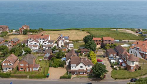 Overcliff Lodge Boutique Beachside Property - Photo 3