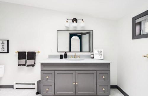 Swim, Boat and Explore! Lake Champlain Retreat! - Foto 15