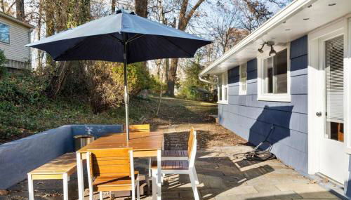 FallsChurch, Tysons Corner, Dulles airport, DC - Foto 3, Garden, sunbed, Garden view