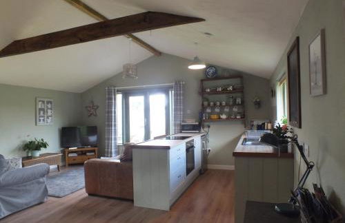 The Potting Shed And The Garden Shed Self Catering - Photo 43