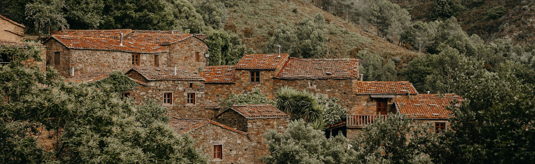 Serra da Lousa and Aldeias do Xisto Trip - Foto 1