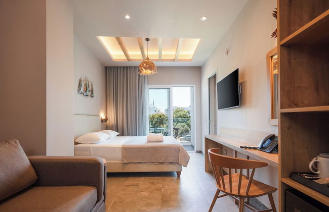 Skipper Beachfront Suites - Foto 32