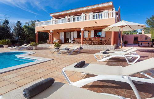 Villa close to Ibiza Town Sleeps 12 - Photo 12