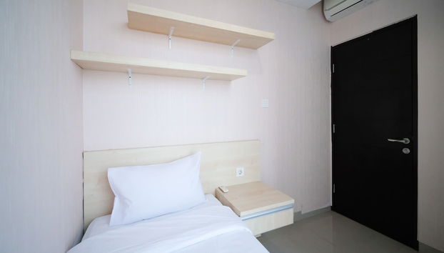 Good Location And Comfy 2Br At Tamansari Papilio Apartment - Foto 5, Habitación