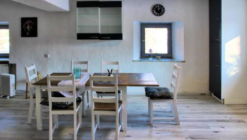 Haus am Burgring - Foto 2