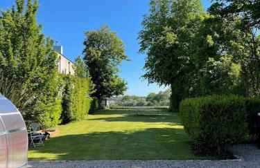 Converted Victorian Coach House on the North Coast - Foto 9