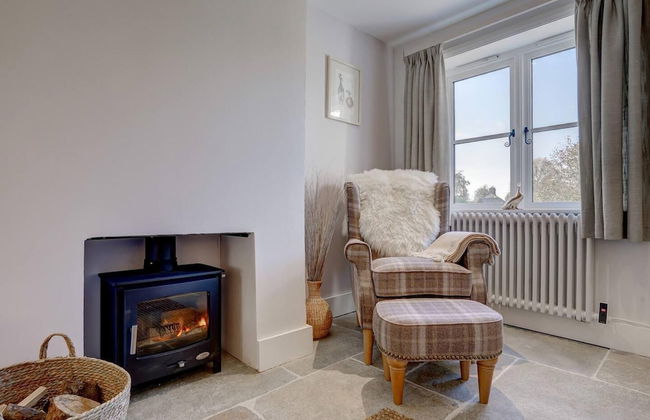 Luxury 1 bed Cottage With hot tub and log Burner - Foto 10