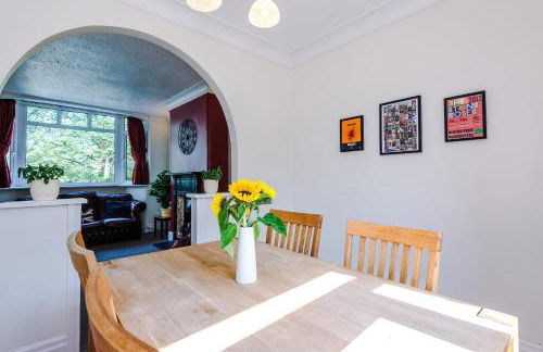 3 BR Property in Prestwich 15 mins from Manchester City Centre Garden Free parking Superfast WIFI Netflix - Foto 34