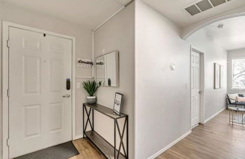 Ground Floor King Beds Pool Gym Near Hill AFB - Foto 18