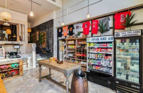 CBDOTR 24-7 Gym Pool Rooftop Steps to Stadiums - Foto 63