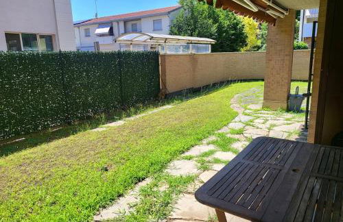 Small Dream - Photo 12