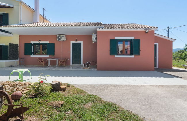 Simplistic Villa in Korfu near Sea Beach - Foto 1